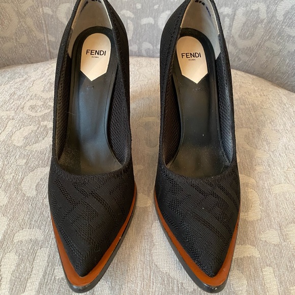 Fendi heels in black, EU39 - Picture 2 of 5